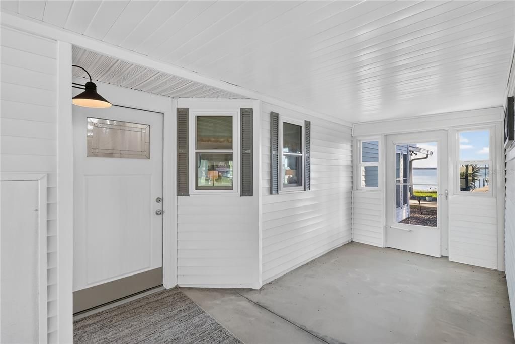 For Sale: $429,000 (2 beds, 2 baths, 1456 Square Feet)