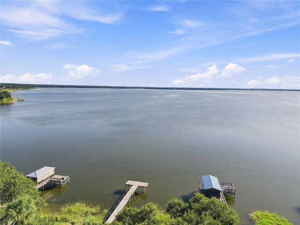 For Sale: $429,000 (2 beds, 2 baths, 1456 Square Feet)