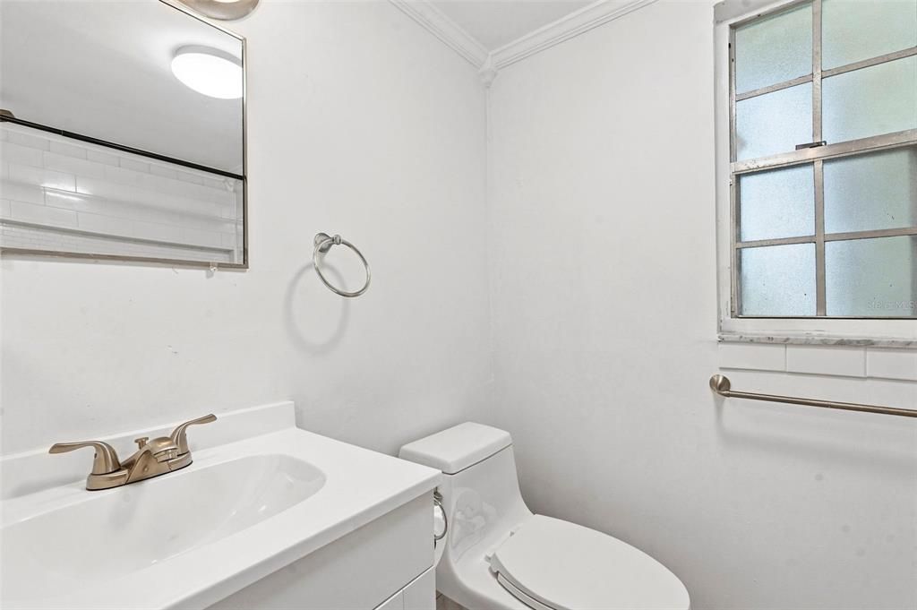 For Rent: $1,600 (1 beds, 1 baths, 550 Square Feet)