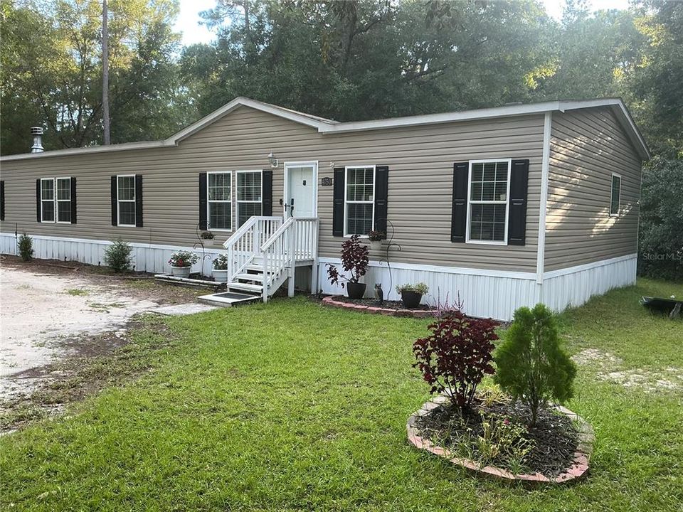 En Venta: $315,000 (4 camas, 2 baños, 2255 Pies cuadrados)