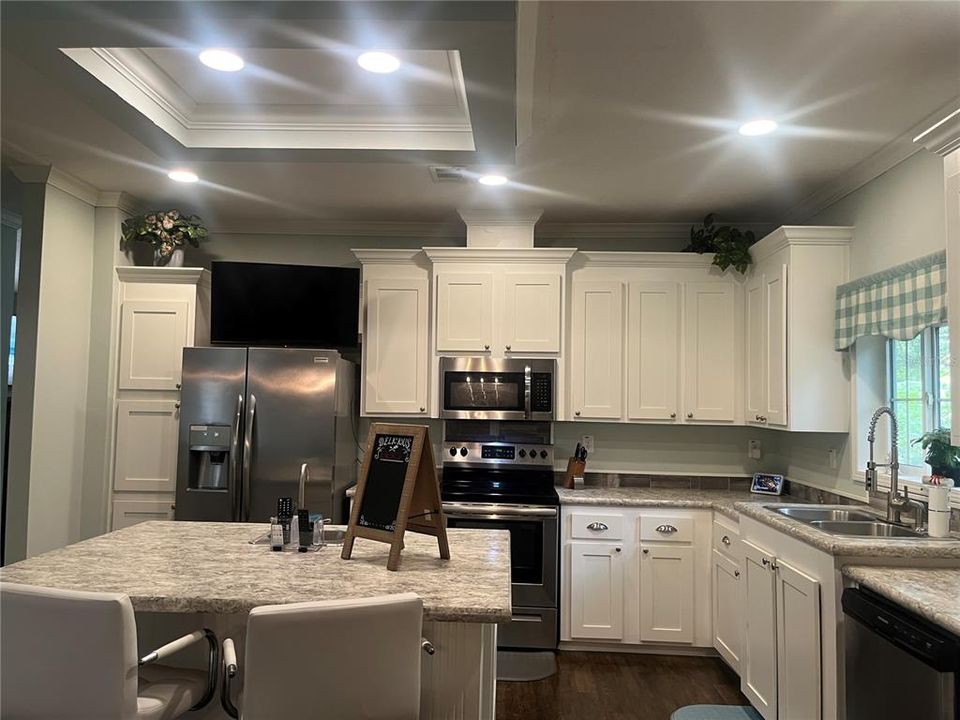 En Venta: $315,000 (4 camas, 2 baños, 2255 Pies cuadrados)