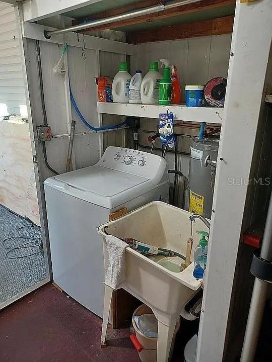 En Venta: $133,999 (2 camas, 1 baños, 1596 Pies cuadrados)