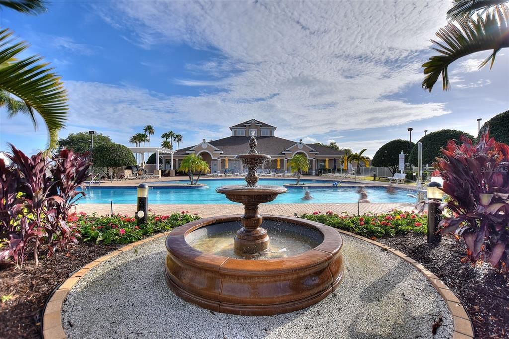 For Sale: $349,900 (3 beds, 2 baths, 2081 Square Feet)