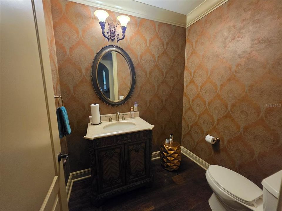For Sale: $1,100,000 (4 beds, 4 baths, 3911 Square Feet)