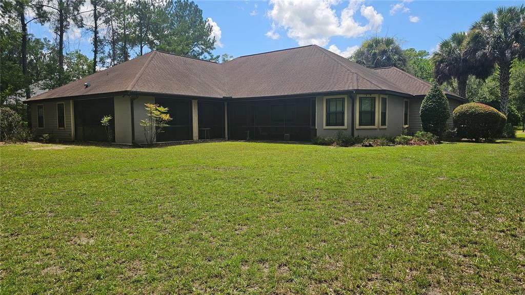 For Sale: $1,100,000 (4 beds, 4 baths, 3911 Square Feet)