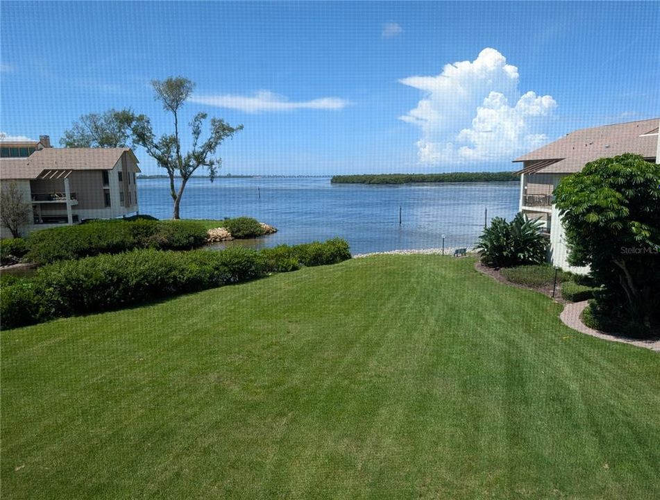 For Rent: $6,000 (3 beds, 2 baths, 1942 Square Feet)