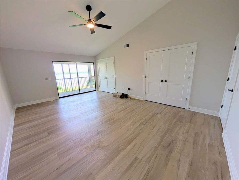 For Rent: $6,000 (3 beds, 2 baths, 1942 Square Feet)