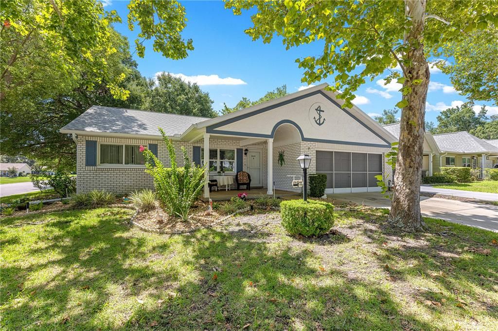 For Sale: $184,900 (2 beds, 2 baths, 1541 Square Feet)