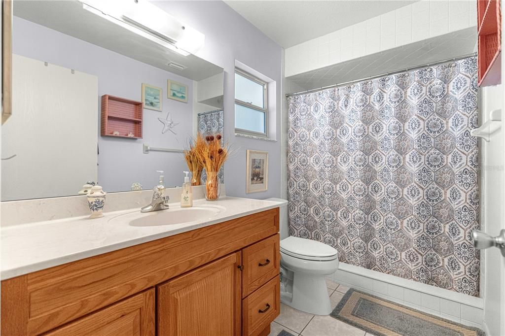 For Sale: $184,900 (2 beds, 2 baths, 1541 Square Feet)