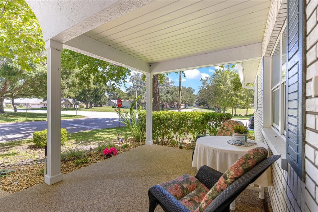 For Sale: $184,900 (2 beds, 2 baths, 1541 Square Feet)
