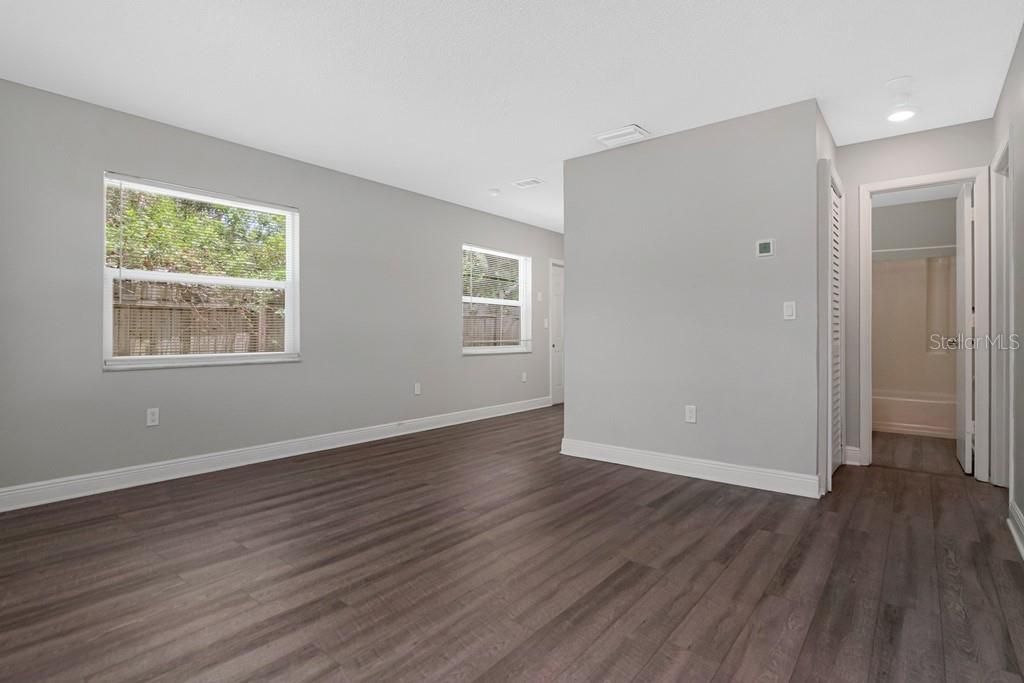 For Sale: $599,900 (6 beds, 0 baths, 2036 Square Feet)