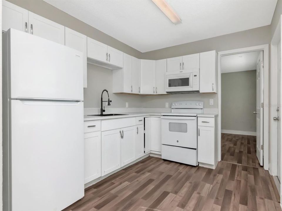 For Sale: $599,900 (6 beds, 0 baths, 2036 Square Feet)
