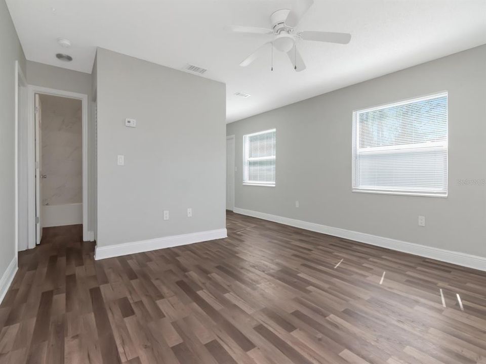 For Sale: $599,900 (6 beds, 0 baths, 2036 Square Feet)