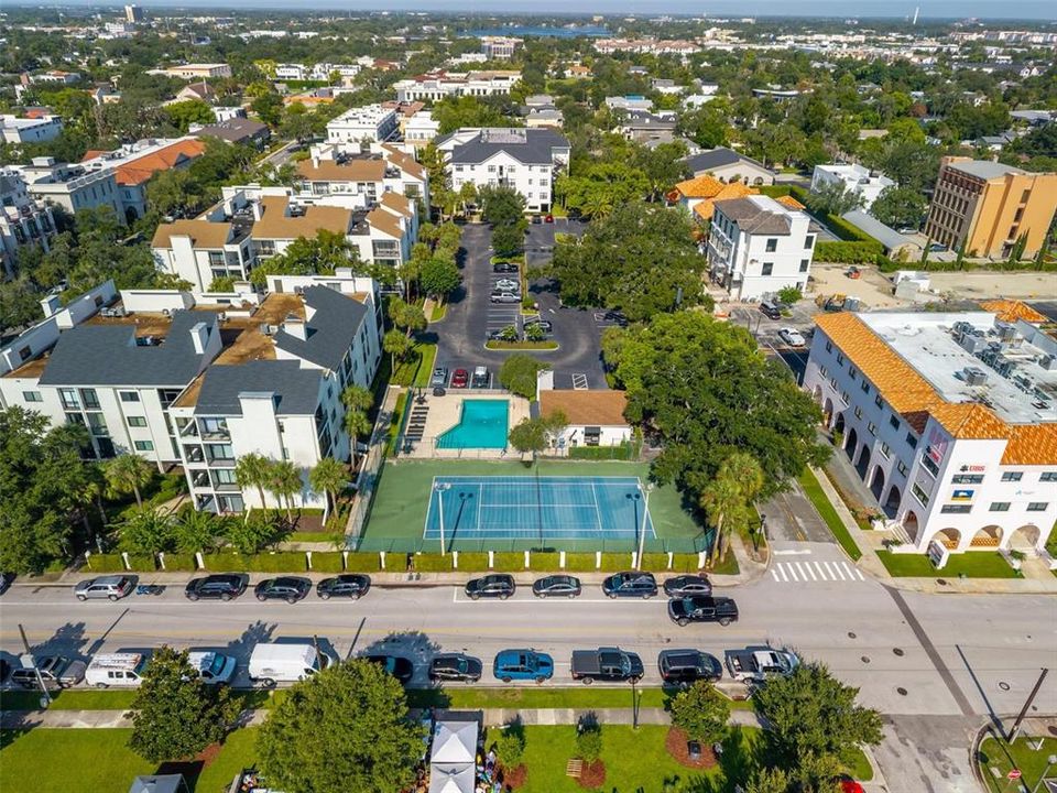 For Sale: $739,000 (2 beds, 2 baths, 1311 Square Feet)