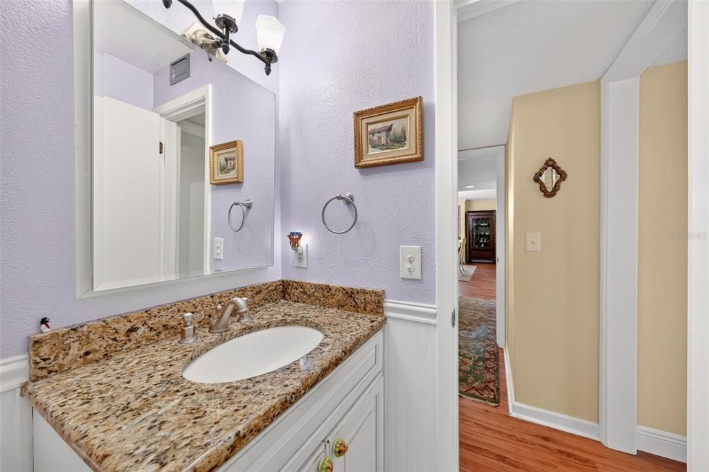 For Sale: $739,000 (2 beds, 2 baths, 1311 Square Feet)