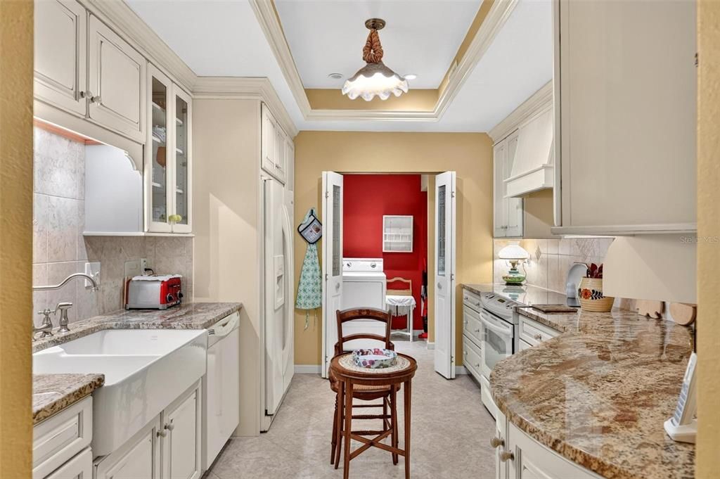 For Sale: $739,000 (2 beds, 2 baths, 1311 Square Feet)