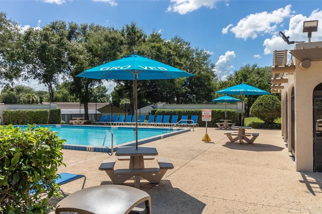 For Sale: $414,990 (4 beds, 2 baths, 2475 Square Feet)