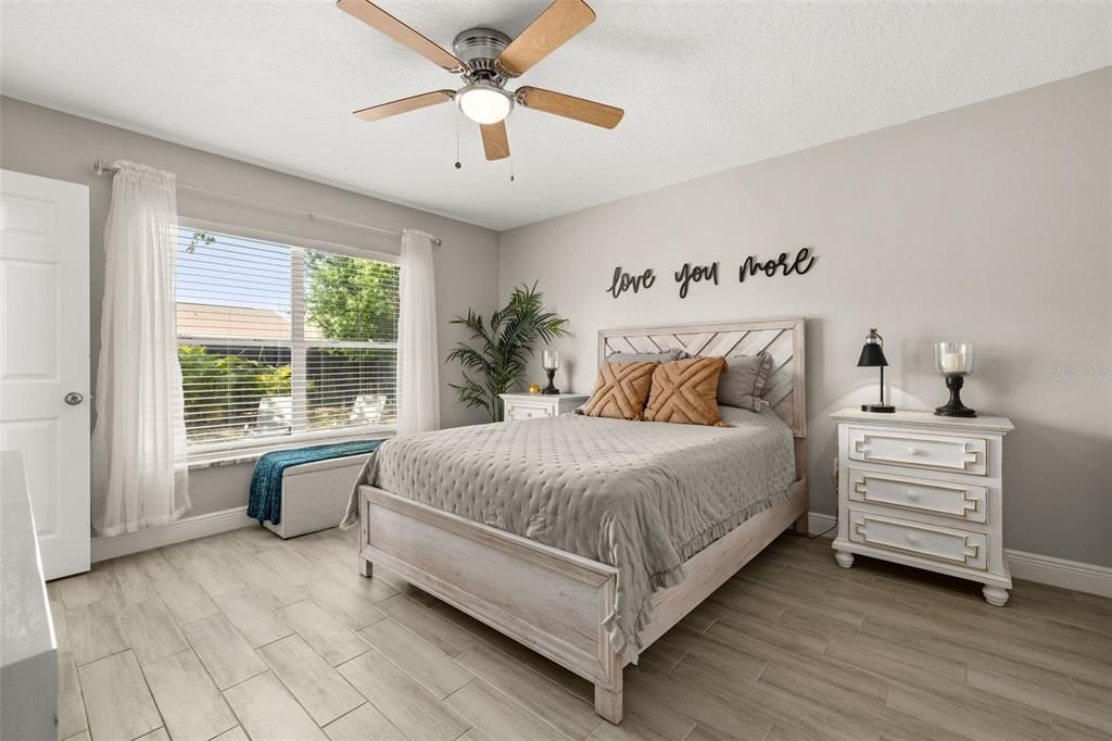 For Sale: $414,990 (4 beds, 2 baths, 2475 Square Feet)