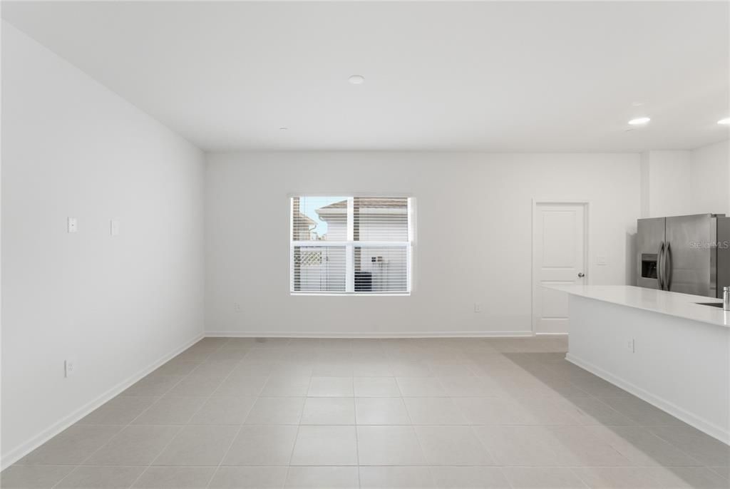 For Rent: $2,600 (4 beds, 2 baths, 2000 Square Feet)