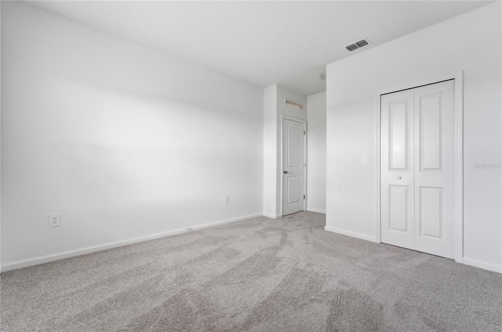 For Rent: $2,600 (4 beds, 2 baths, 2000 Square Feet)