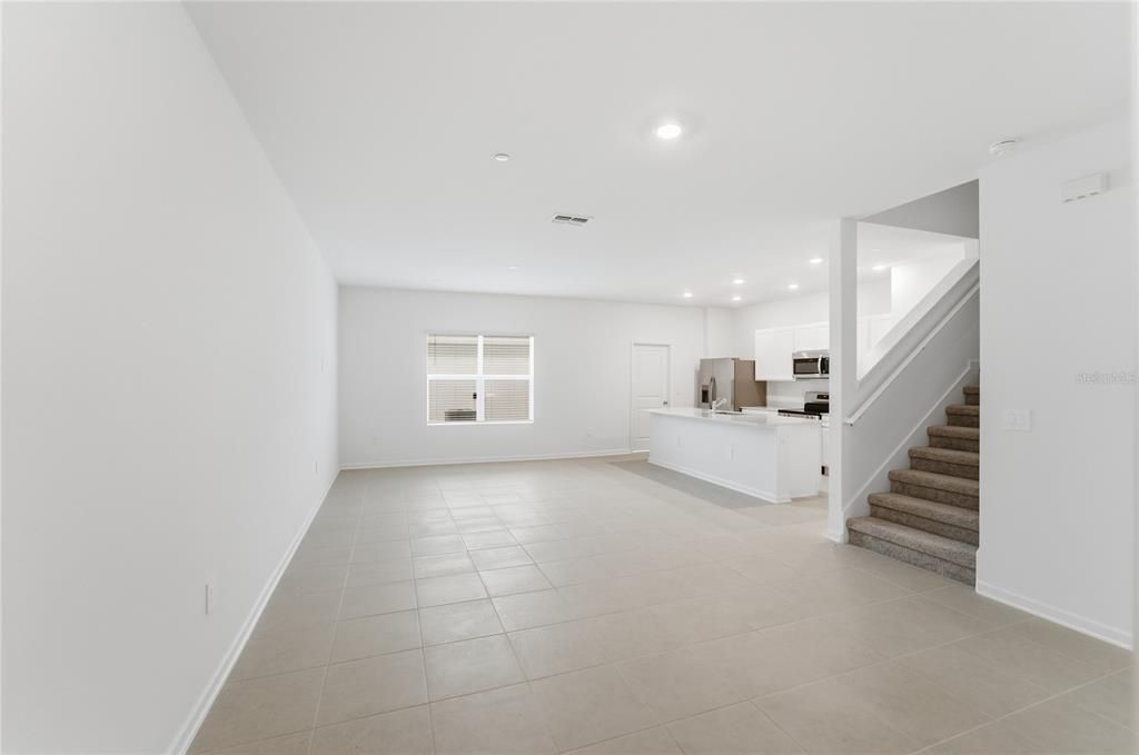 For Rent: $2,600 (4 beds, 2 baths, 2000 Square Feet)