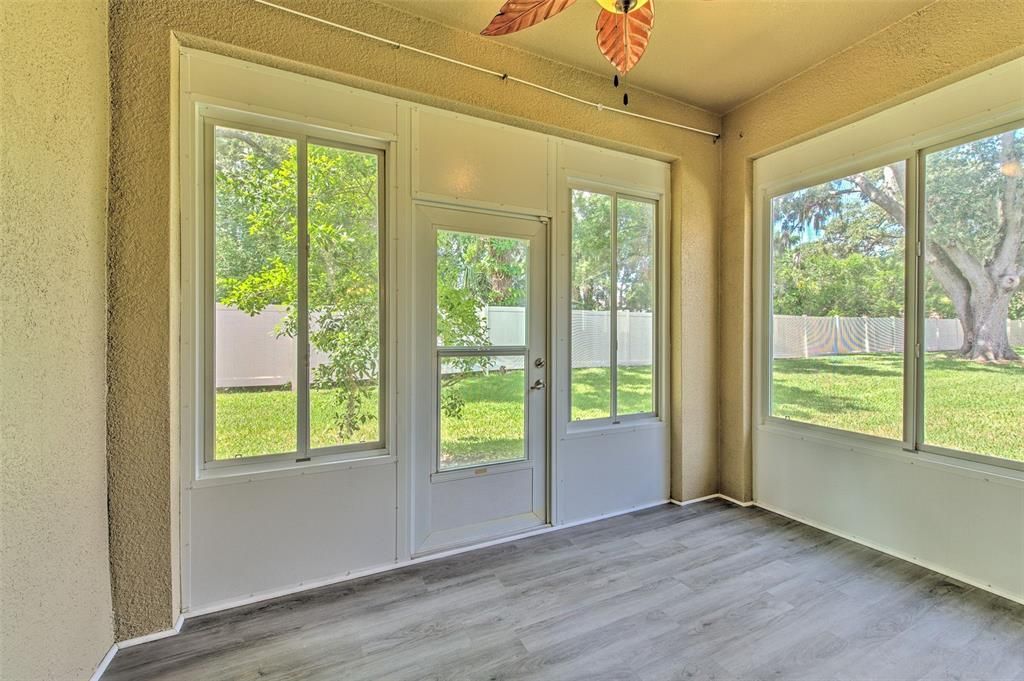For Rent: $2,300 (3 beds, 2 baths, 1860 Square Feet)