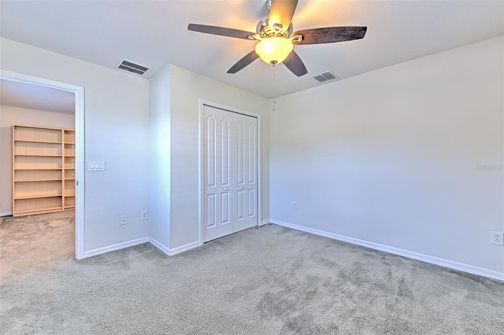 For Rent: $2,300 (3 beds, 2 baths, 1860 Square Feet)