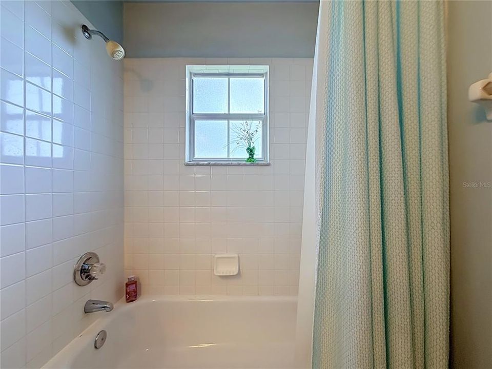 En Venta: $249,800 (2 camas, 2 baños, 1512 Pies cuadrados)