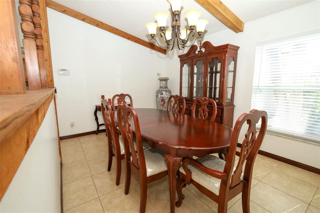 For Sale: $529,900 (4 beds, 2 baths, 2780 Square Feet)