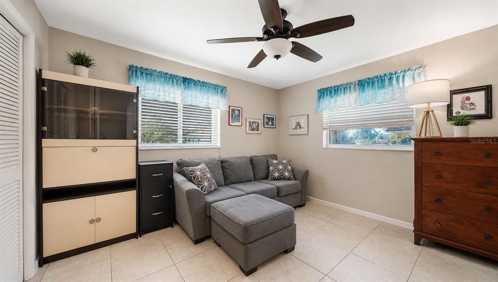 For Sale: $435,000 (2 beds, 2 baths, 1419 Square Feet)