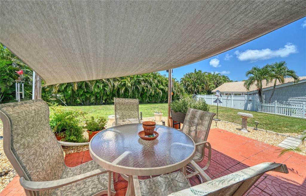 For Sale: $435,000 (2 beds, 2 baths, 1419 Square Feet)