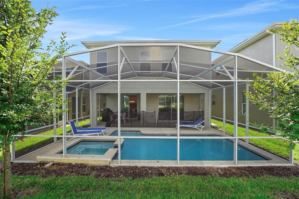 En Venta: $595,000 (6 camas, 5 baños, 3291 Pies cuadrados)