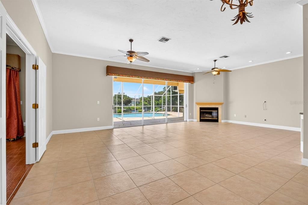 For Sale: $771,000 (3 beds, 2 baths, 2544 Square Feet)