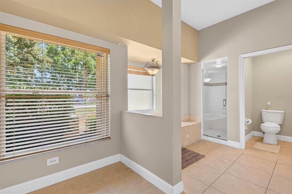 For Sale: $771,000 (3 beds, 2 baths, 2544 Square Feet)