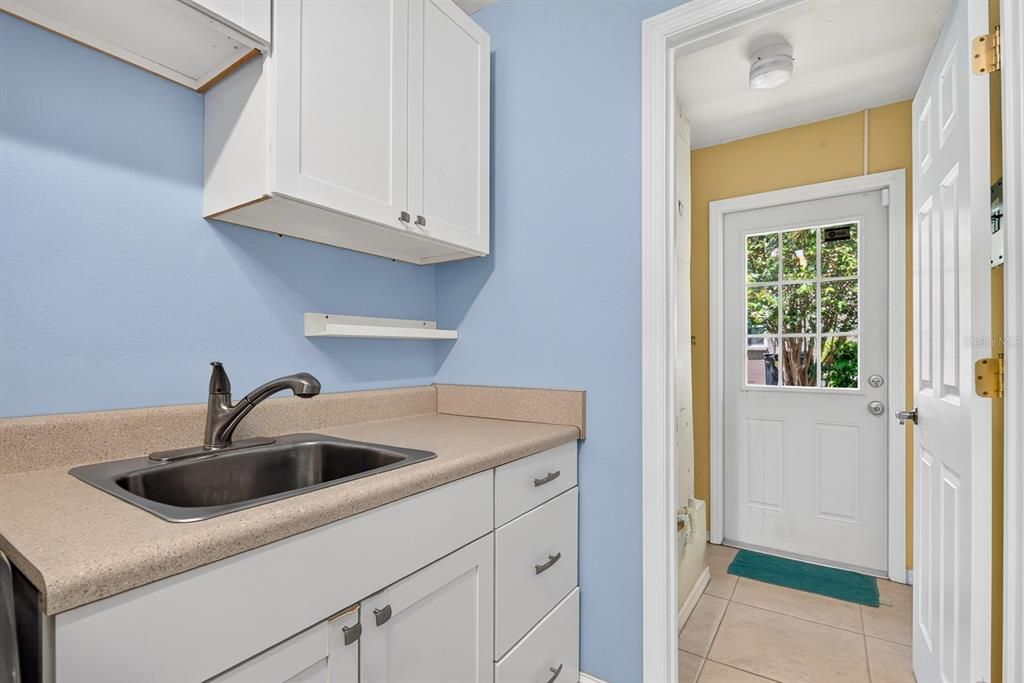 For Sale: $771,000 (3 beds, 2 baths, 2544 Square Feet)