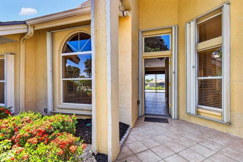 For Sale: $771,000 (3 beds, 2 baths, 2544 Square Feet)