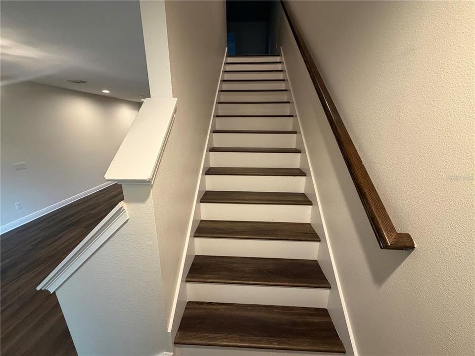 For Rent: $2,700 (3 beds, 2 baths, 1716 Square Feet)