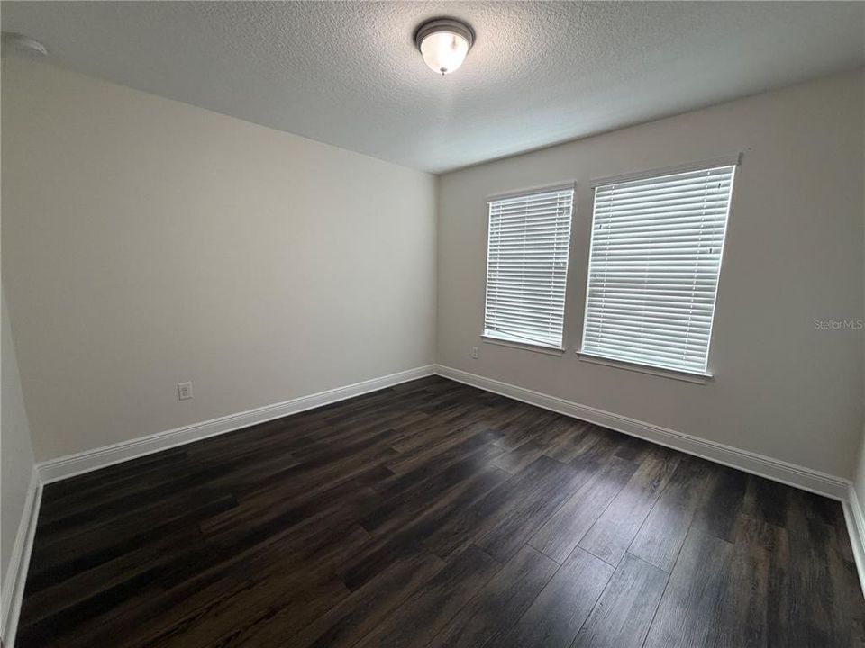 For Rent: $2,700 (3 beds, 2 baths, 1716 Square Feet)