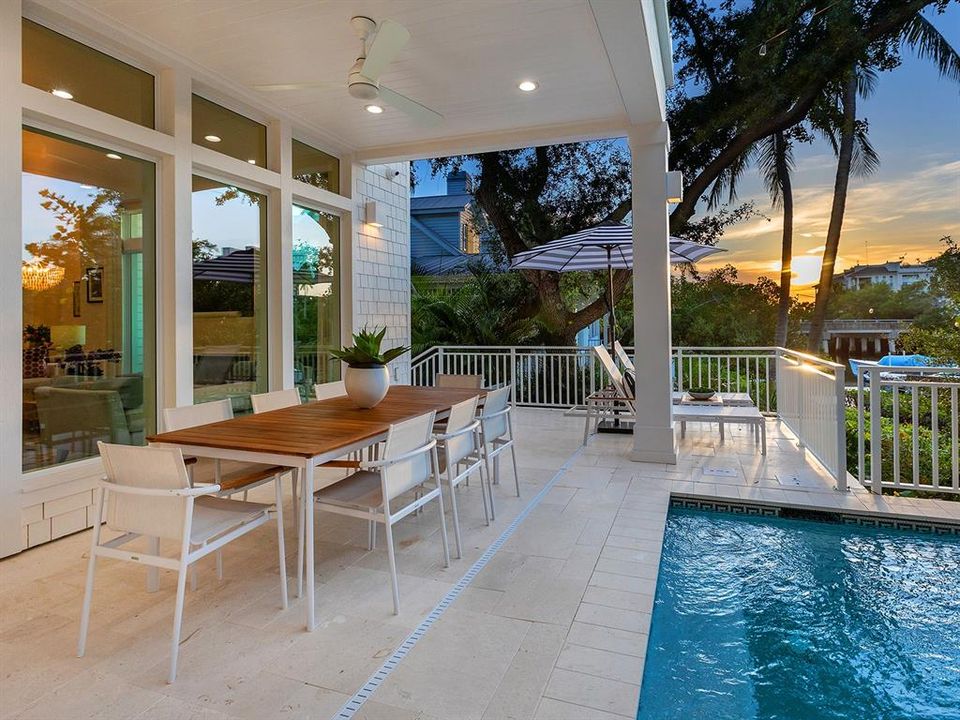 For Sale: $5,885,000 (4 beds, 4 baths, 3647 Square Feet)