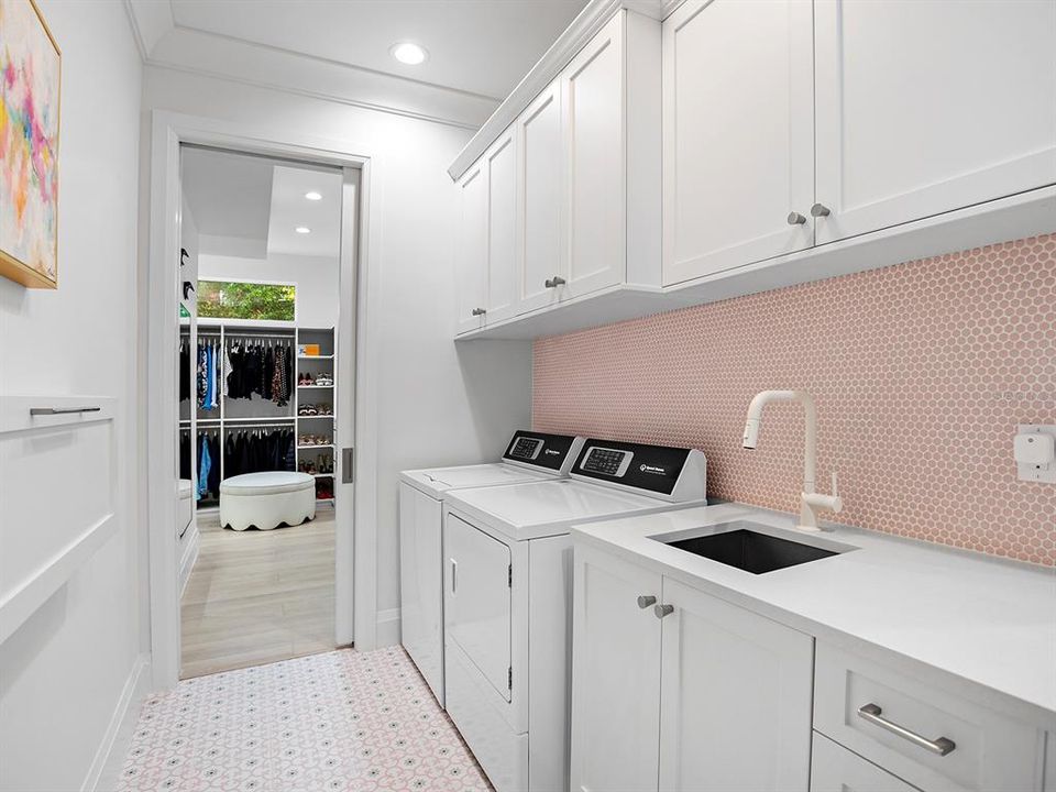For Sale: $5,885,000 (4 beds, 4 baths, 3647 Square Feet)