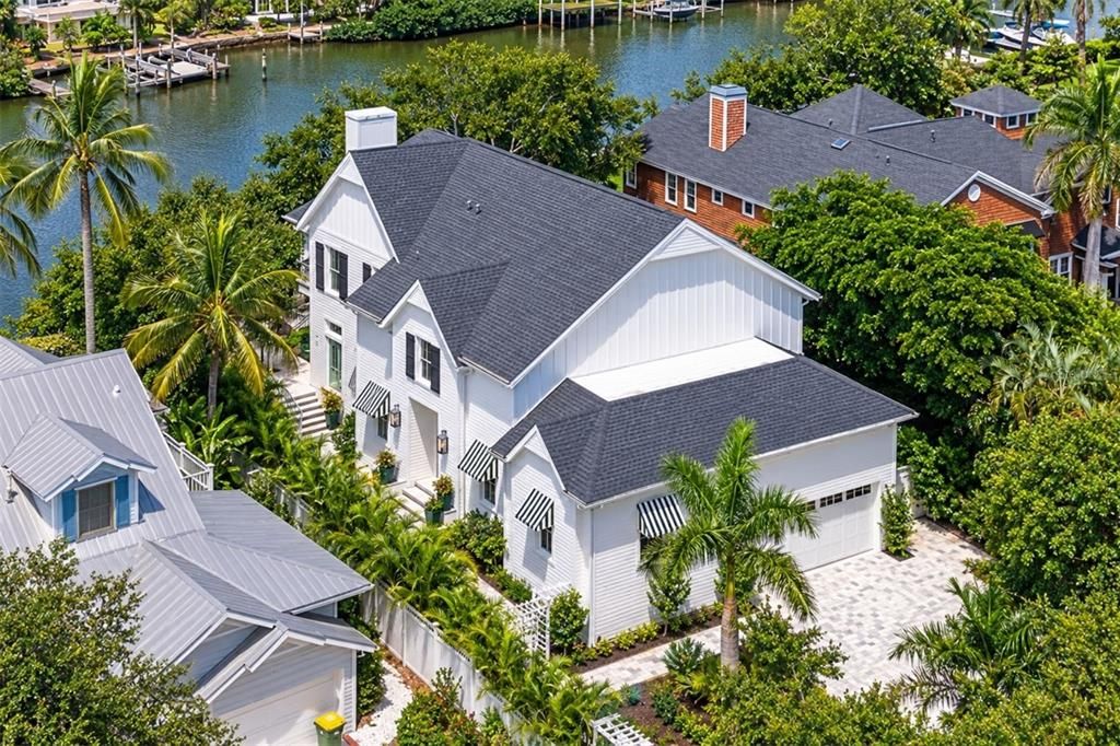 На продажу: $5,885,000 (4 спален, 4 ванн, 3647 Квадратных фут)