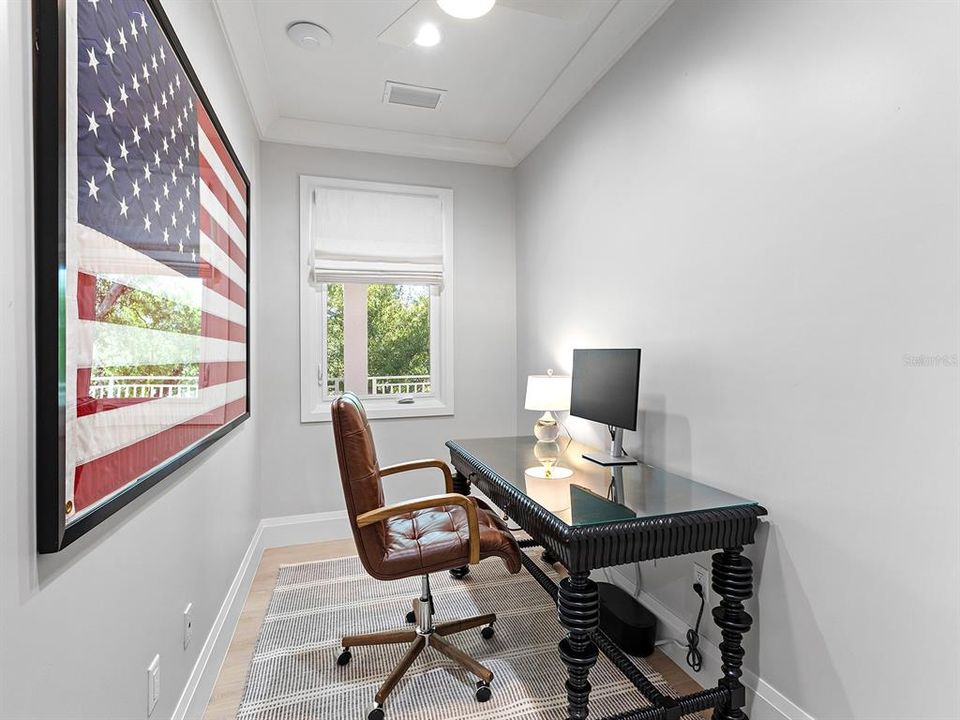 For Sale: $5,885,000 (4 beds, 4 baths, 3647 Square Feet)