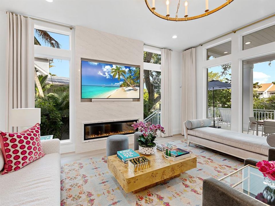 For Sale: $5,885,000 (4 beds, 4 baths, 3647 Square Feet)