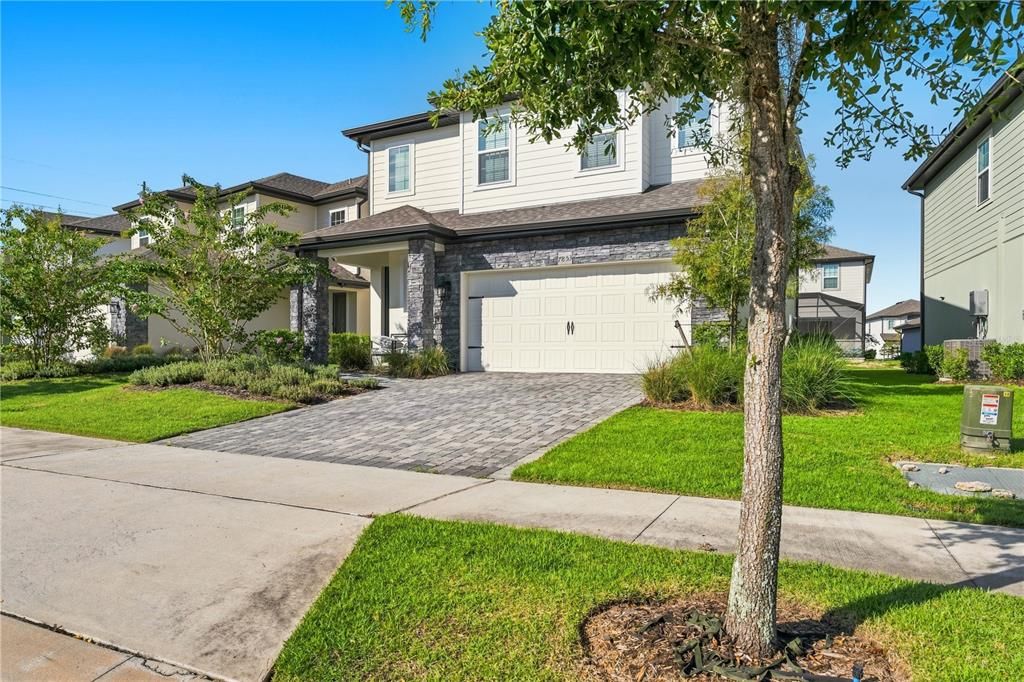 На продажу: $469,900 (4 спален, 2 ванн, 1811 Квадратных фут)