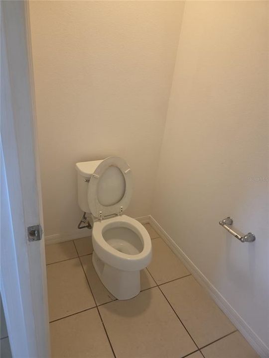For Rent: $2,500 (4 beds, 3 baths, 2830 Square Feet)
