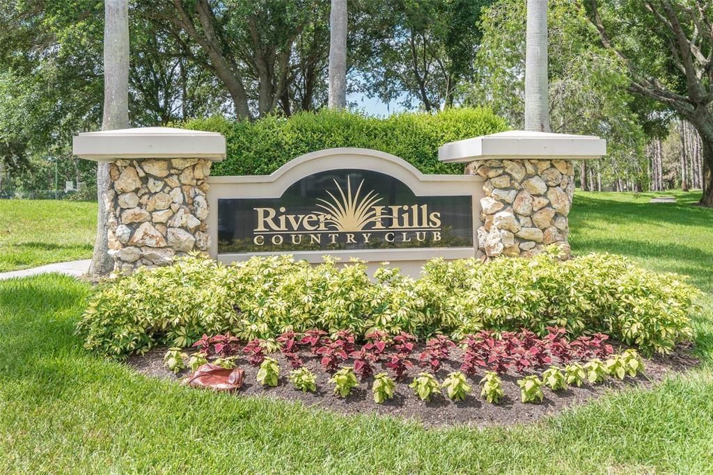 For Sale: $875,000 (4 beds, 3 baths, 2840 Square Feet)