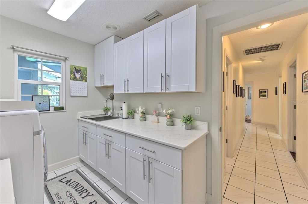 For Sale: $875,000 (4 beds, 3 baths, 2840 Square Feet)