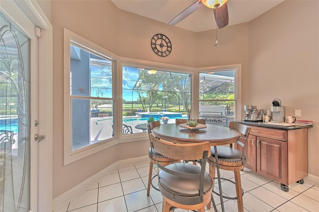 For Sale: $875,000 (4 beds, 3 baths, 2840 Square Feet)