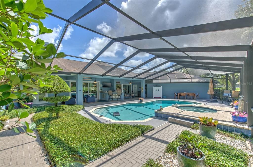 For Sale: $875,000 (4 beds, 3 baths, 2840 Square Feet)