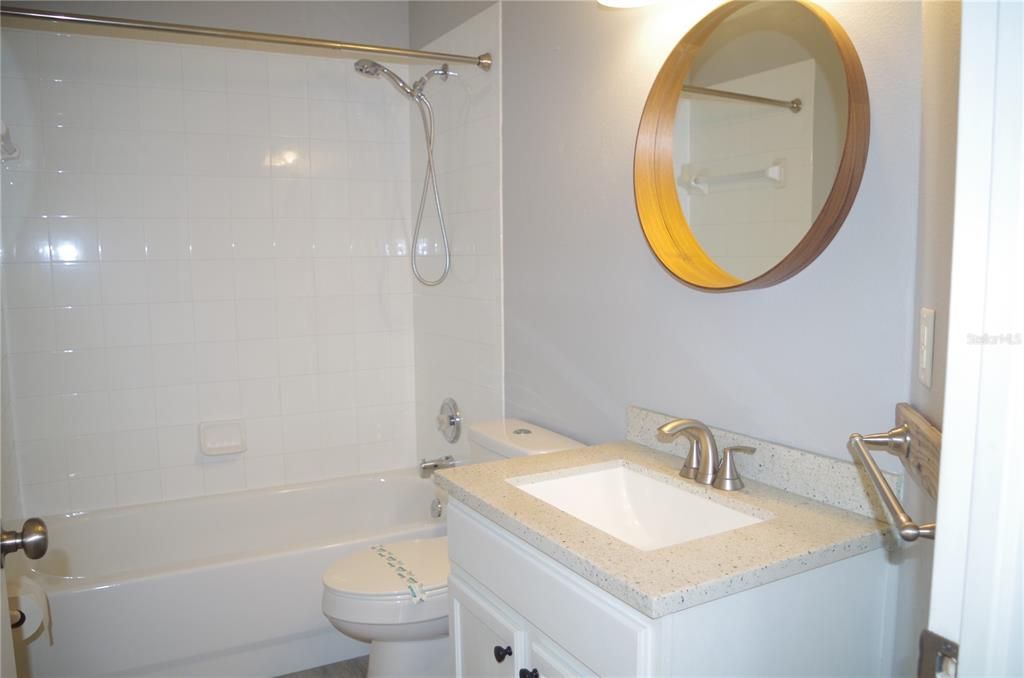 For Rent: $2,300 (3 beds, 2 baths, 1501 Square Feet)